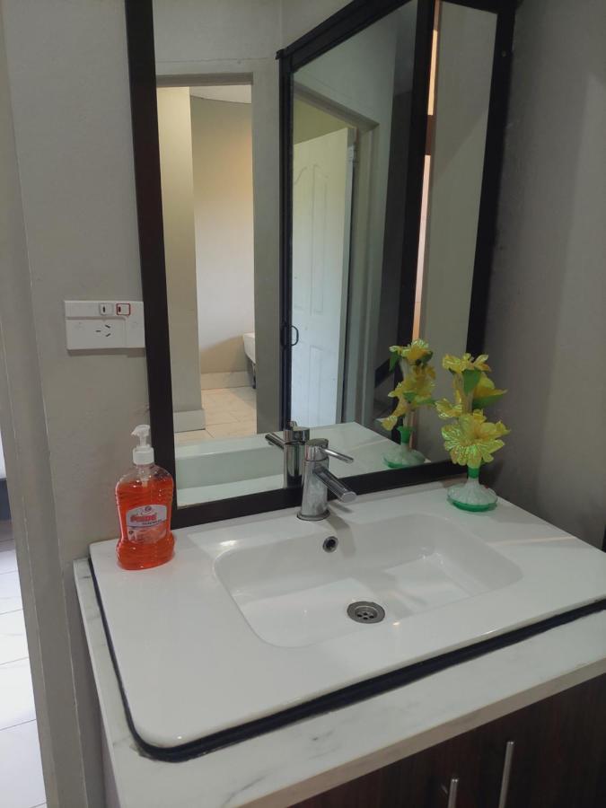 2 Bedroom Deluxe นาดี ภายนอก รูปภาพ